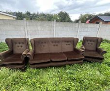 3-seater sofa plus two single armchairs