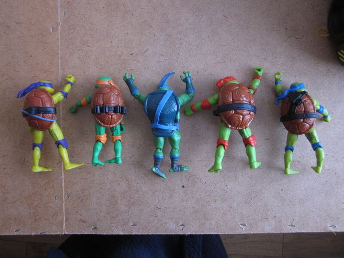 Teenage Mutant Ninja Turtles Tricera Tank+