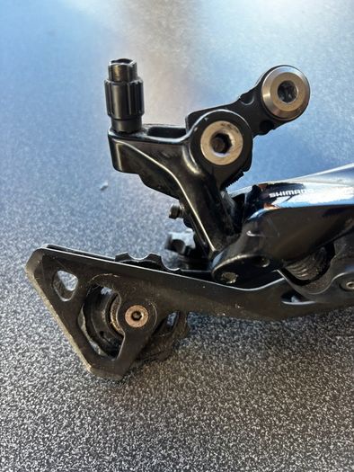 Shimano 105 11spd Hydraulic groupset