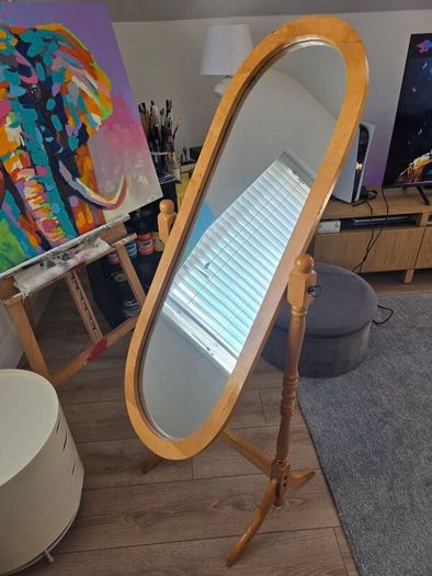 mirror