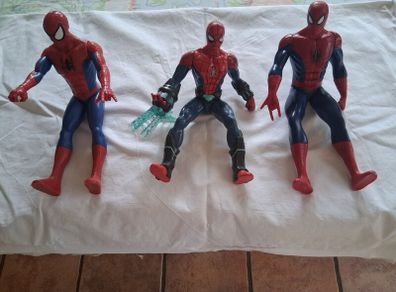 Spiderman figures
