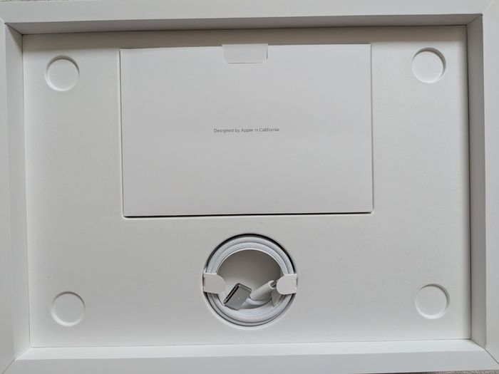 Macbook Pro 14" with 48GB Memory 512GB SSD