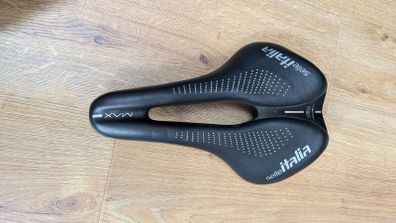 Selle Italia Novus Eva Super flow bike saddle 160mm