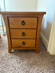 Bedside lockers