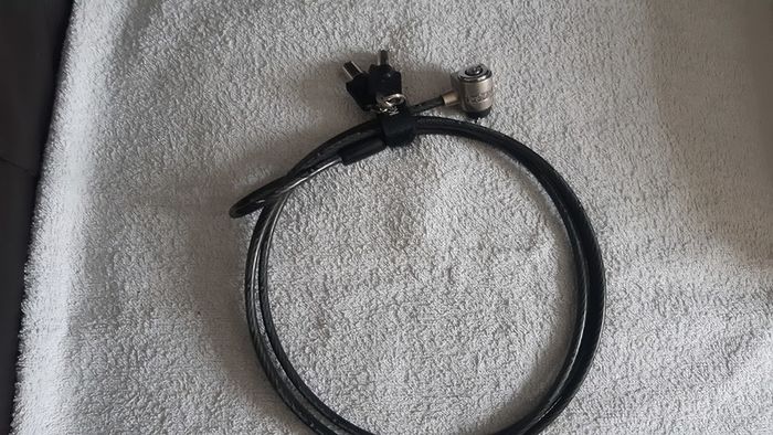 Kensington Microsaver laptop lock with HP branding Home Office