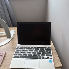 Chromebook