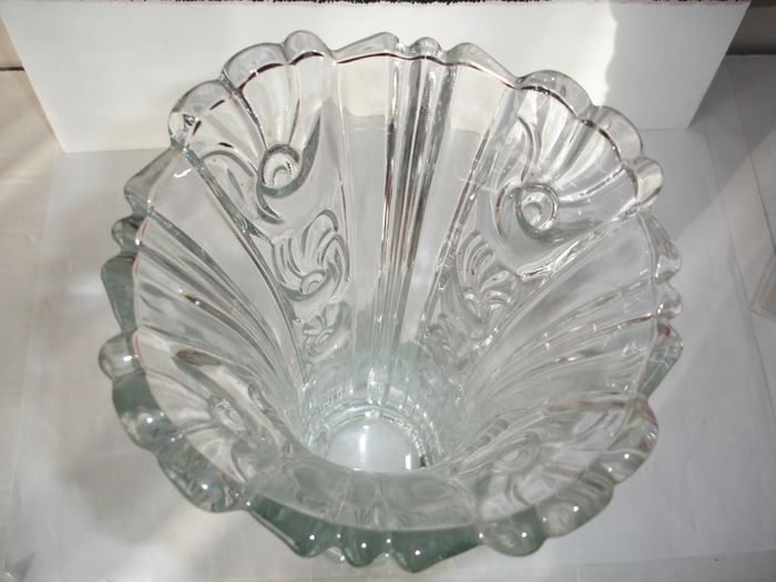 Elena Borgonovo Tall/Heavy Clear Glass Vase Italy 10 inches