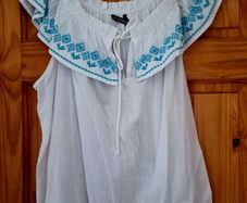 Brand new Bardot cotton top