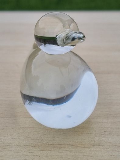 Duck figurine from the Swedish glassworks Reijmyre.