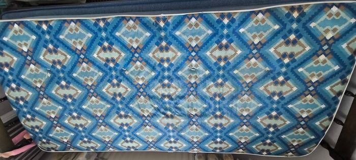 Excellent condition single bed with good mattress