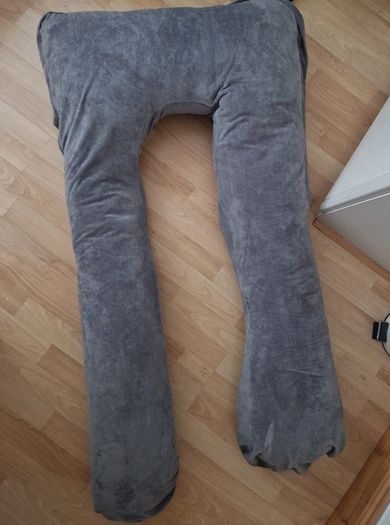 Pregnancy pillow