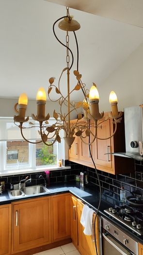 BnQ Antique Cream Chandelier