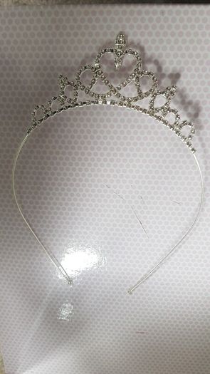 Tiara / Hairband