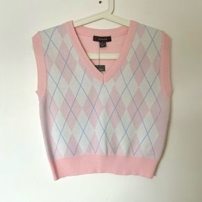 Knit sweater vest