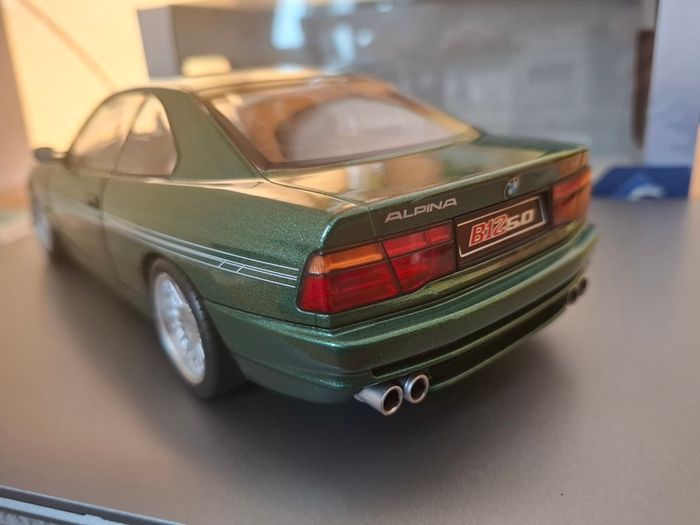 BMW 8 series B12 5.0L Alpina 1/18 New In Box