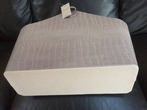 Magazine holder. Grey croc. New