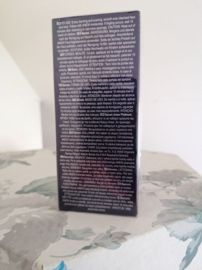 Skincare Avon Serum Concentre Platinum NEW