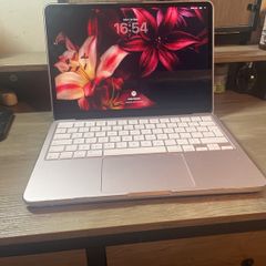macbook neo 512gb Touch ID and Magic Keyboard