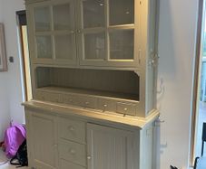 kitchen cabinet