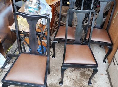 set of 4 Chairs (26034)