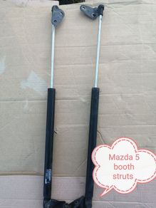 Mazda boothstruts