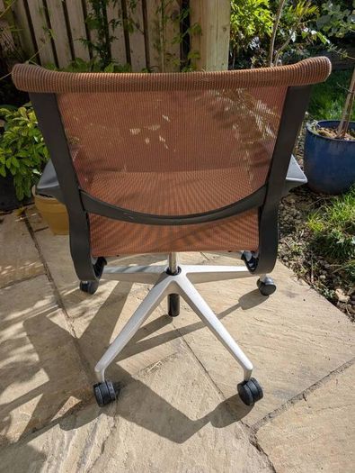 ergonomic office chair