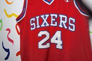 Vintage NBA Bobby Jones Philadelphia 76ers jersey