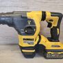 Dewalt DCH333 + Battery + Charger + Bits Set Image 6