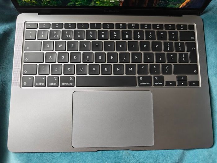 MacBook Air M1 2020