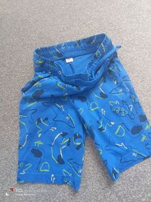 boy's shorts. Age 7/8