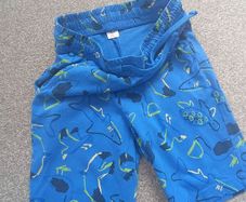 boy's shorts. Age 7/8
