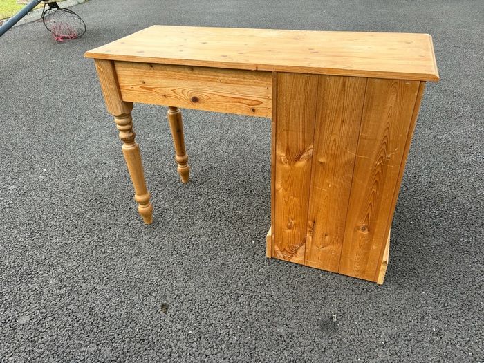 Solid Pine Desk