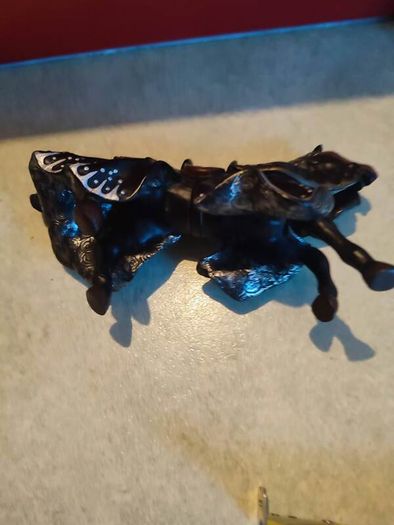 Papo Medieval Black Gold & Armored Knights Dragon Horses
