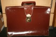 Vintage  Doctors Bag | Original 1960s Vintage Rich Tan Doctor's Bag/Briefcase,  Bag L-16,4" H-11,3"