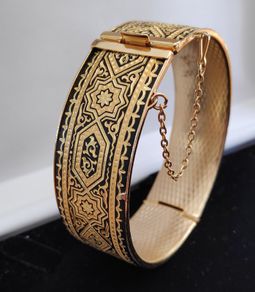 Vintage Damascene hinged bracelet  with a safety chain