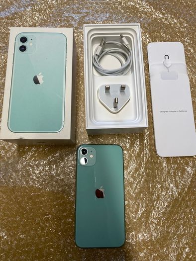iPhone 11 64GB GreenCharger