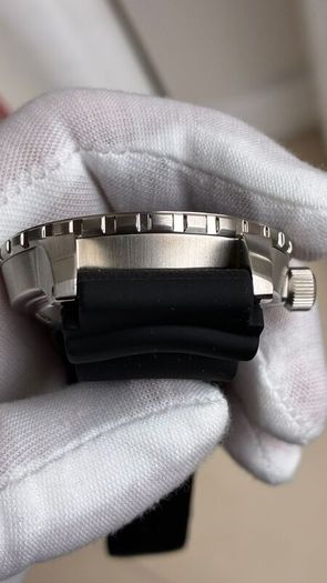 Seiko X Icom 60th Anniversary Limited Edition 200m Diver's Watch