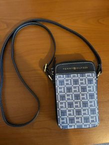 Tommy Hilfiger crossbody bag