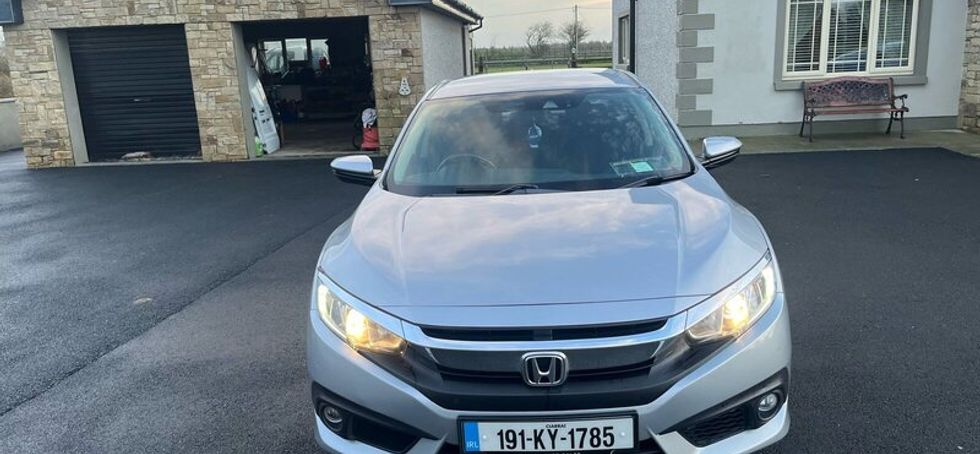 191 Honda Civic I-DTec Smart Plus for quick sale.
