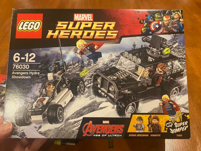 Lego Avengers Hydra Showdown 76030