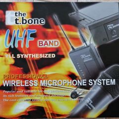 Full Professional Wireless Microphone receiver system, Headset, mxlr adapter and EU plug set. NEW