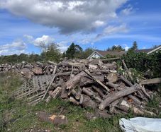 Dry Logs for sale.