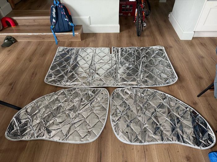 Sun visor/Internal thermal cab screens