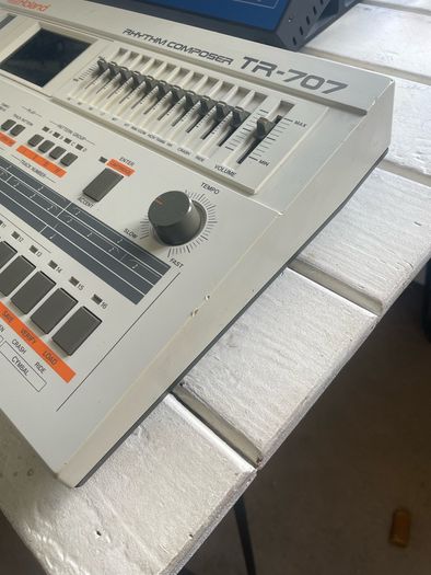 Roland Tr-707 HKA and LED Screen