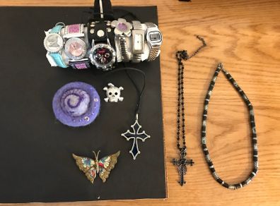Assorted metal Jewellery
