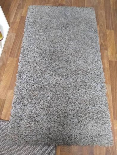 Grey floor mat. FREE to go. Collection darndale