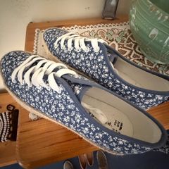 Canvas Shoes