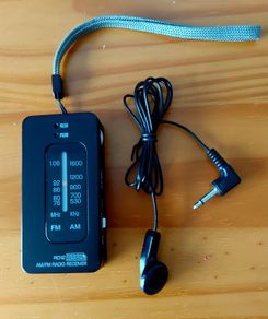 Mini Radio RD-12 with mono headphones, exelent condition.