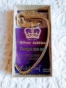 Vintage Handbag Retainer