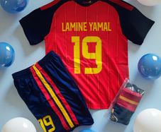 Spain World Cup Kit ( Lamine Yamal  19 ) ,6/7 , 7/8 , 8/9 Yrs